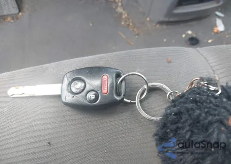 2010 Honda Cr-V Lx z USA, uszkodzony, nr VIN 3CZRE3H33AG702510